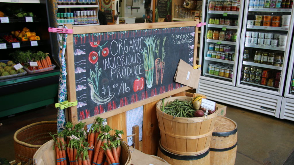 inglorious produce bin community farm store duncan cowichan